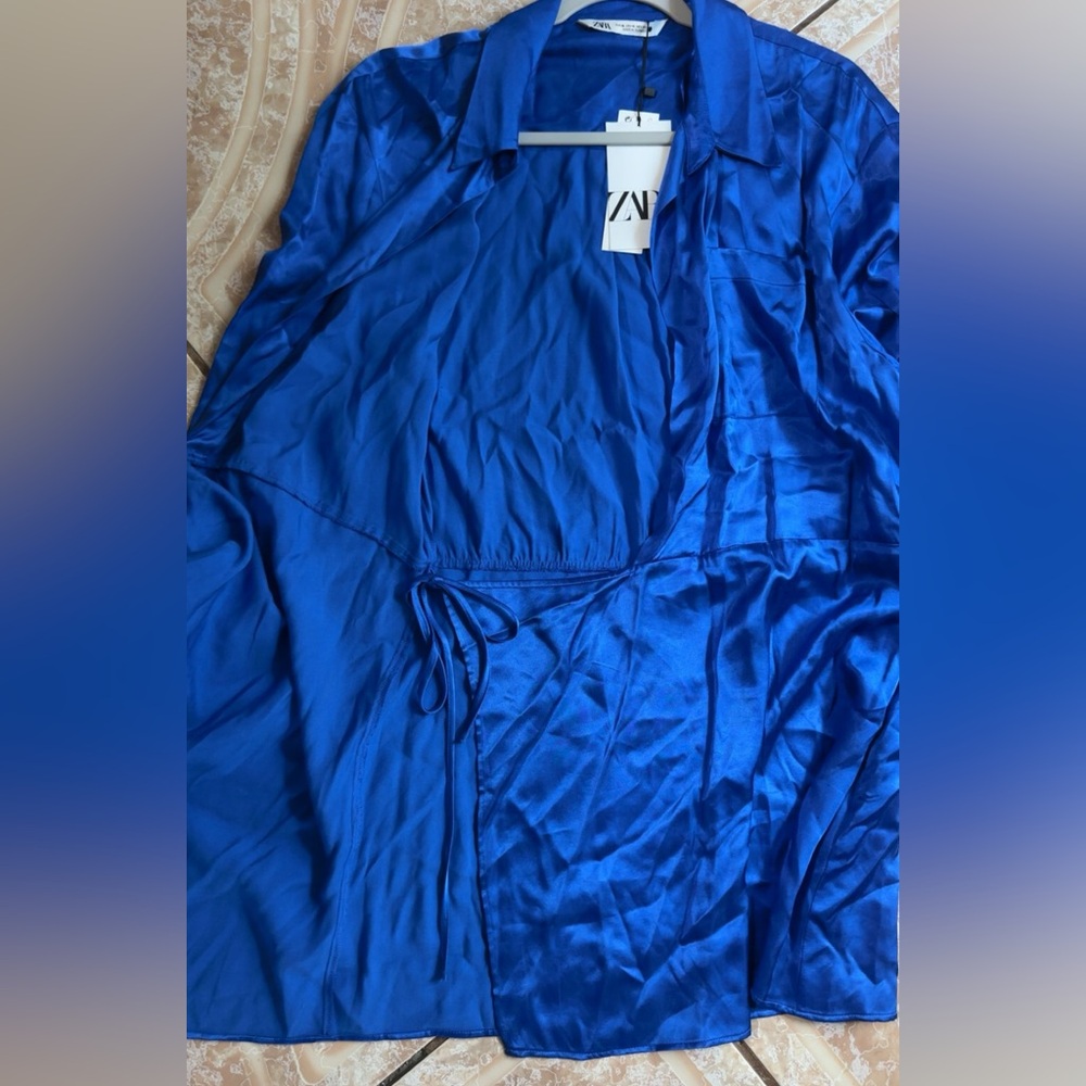 Zara Blue Wrap Around Long Sleeve Dress with Elegant Draping - Picture 10 of 11